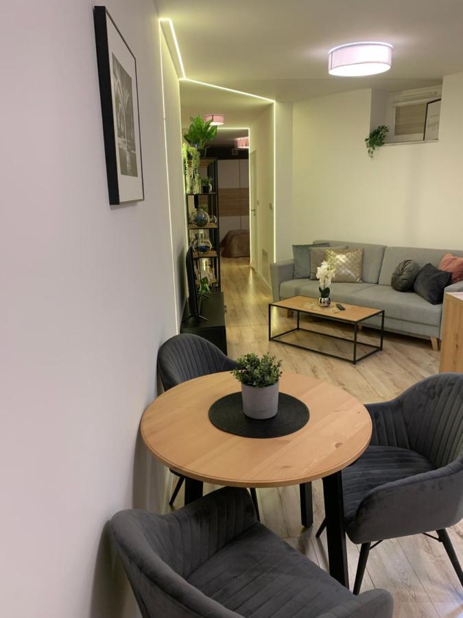 Moderno Apartament Krakow Luaran gambar